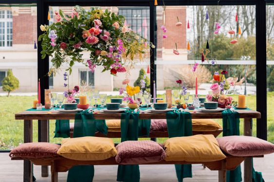 Un mariage aux inspirations colorées dans l'Oise_table Un mariage aux inspirations colorées dans l'Oise_table